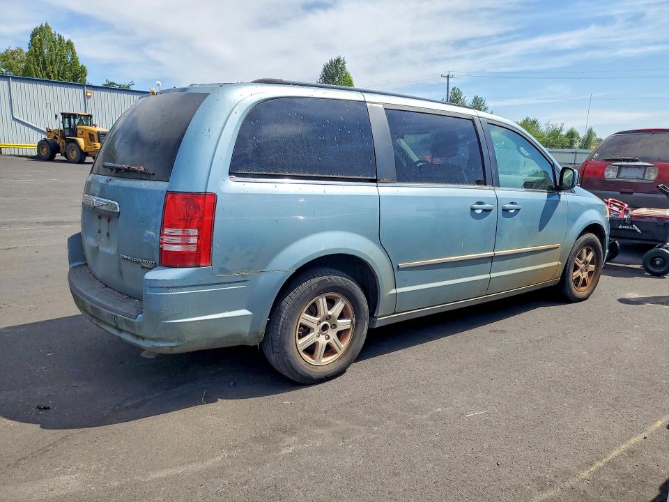 59723296 :رقم المزاد ، 2A4RR5D11AR358805 vin ، 2010 Chrysler Town & Countr مزاد بيع