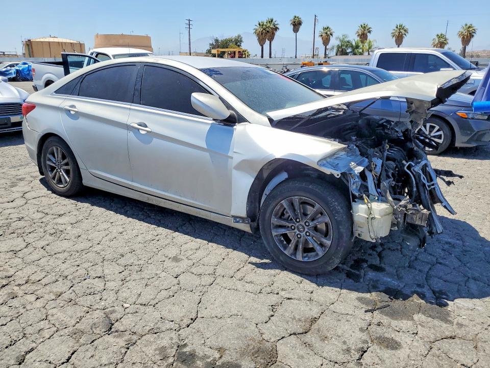 2013 Hyundai Sonata მანქანა იყიდება აუქციონზე, vin: 5NPEB4AC3DH518645, აუქციონის ნომერი: 59878746