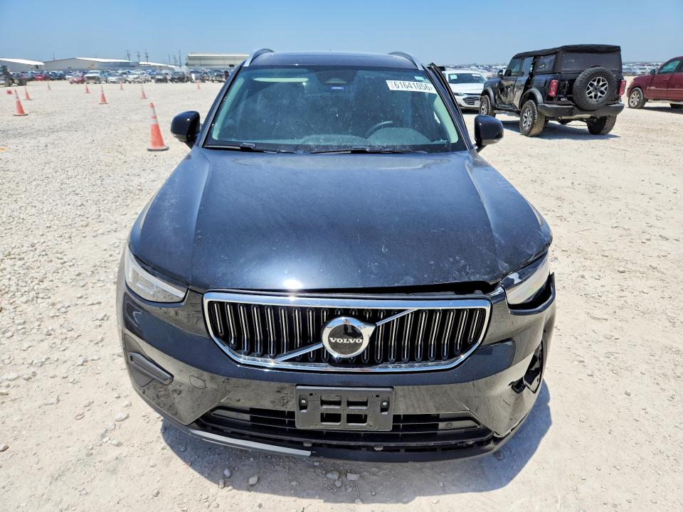 Продажа на аукционе авто 2025 Volvo Xc40, vin: YV4L12UJ1S2558064, номер лота: 61641056