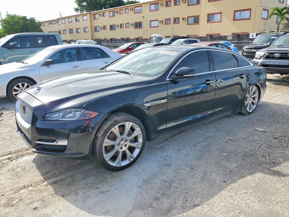 Продажа на аукционе авто 2017 Jaguar Xjl, vin: SAJWJ2GD5H8W08980, номер лота: 60040906