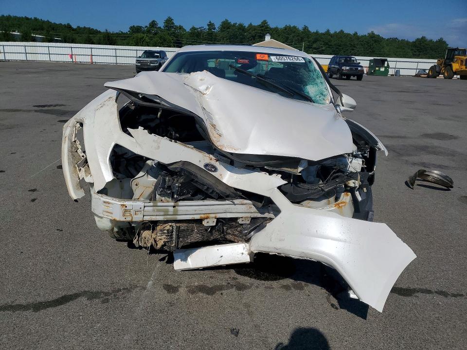 60576266 :رقم المزاد ، 3FA6P0HD6HR114910 vin ، 2017 Ford Fusion مزاد بيع