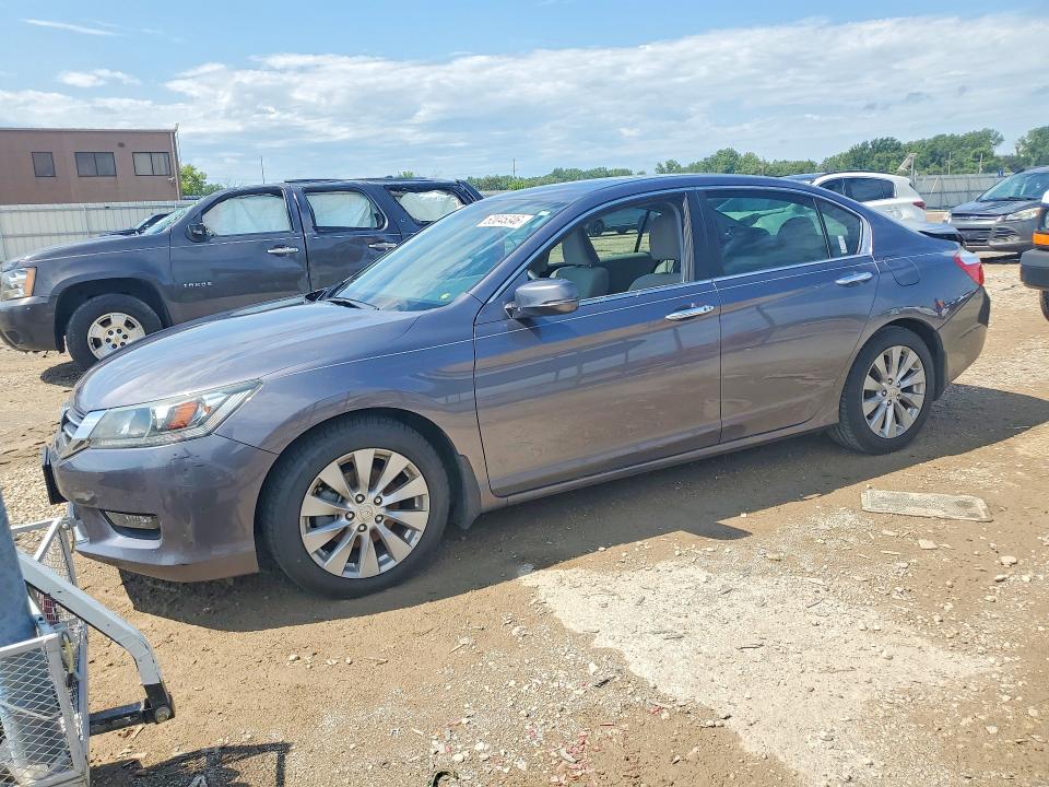 2014 Honda Accord მანქანა იყიდება აუქციონზე, vin: 1HGCR2F73EA156555, აუქციონის ნომერი: 60045346