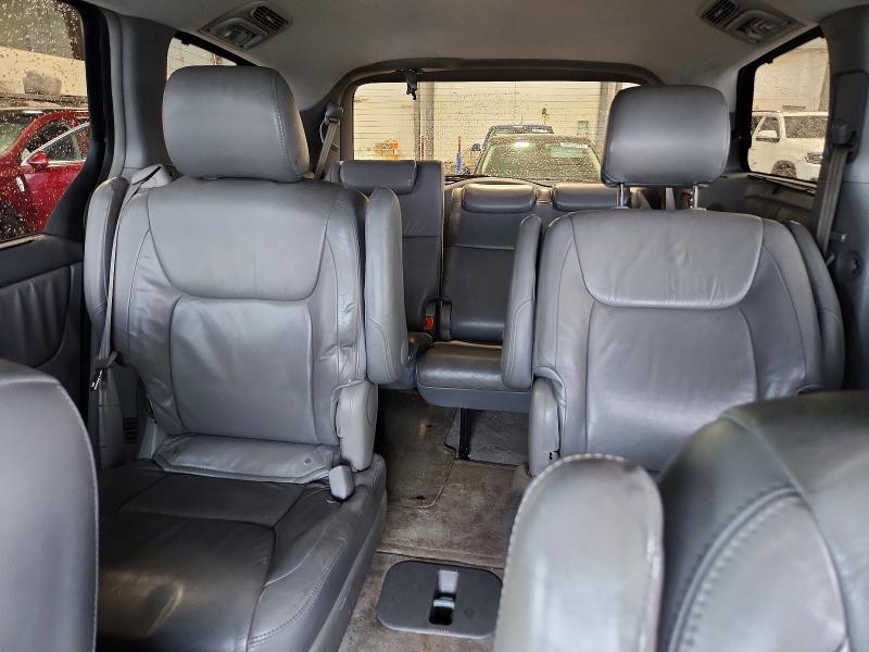 63186756 :رقم المزاد ، 5TDZA22C55S367178 vin ، 2005 Toyota Sienna مزاد بيع