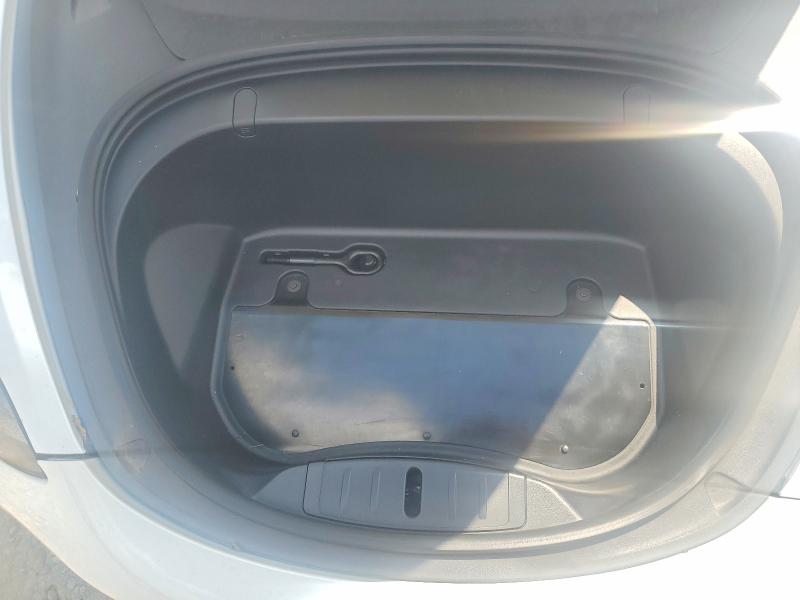 61249686 :رقم المزاد ، 5YJ3E1EA4JF161539 vin ، 2018 Tesla Model 3 مزاد بيع
