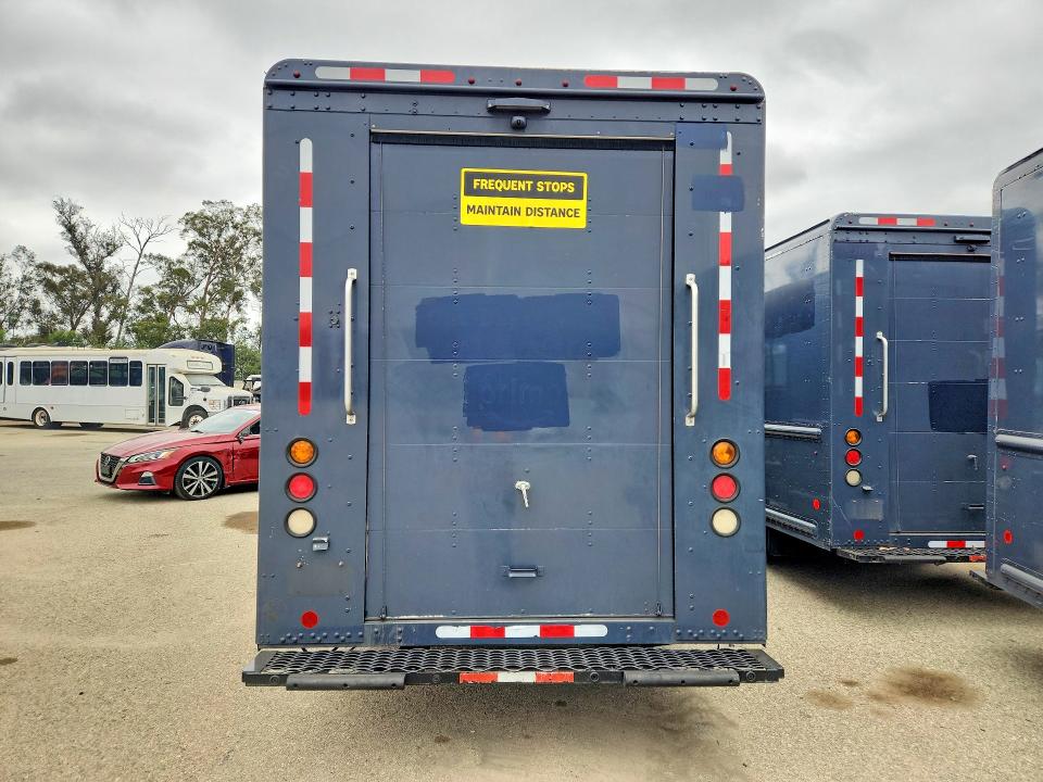Продаж на аукціоні авто 2021 Freightliner Chassis, vin: 4UZAC2EA9MCML0764, номер лоту: 61989516