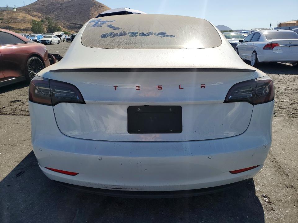 2020 Tesla Model 3 მანქანა იყიდება აუქციონზე, vin: 5YJ3E1EA5LF743863, აუქციონის ნომერი: 60892536