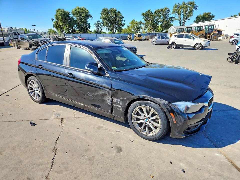 Aukcja sprzedaży 2016 Bmw 320, vin: WBA8E5G55GNT41620, numer aukcji: 60032496