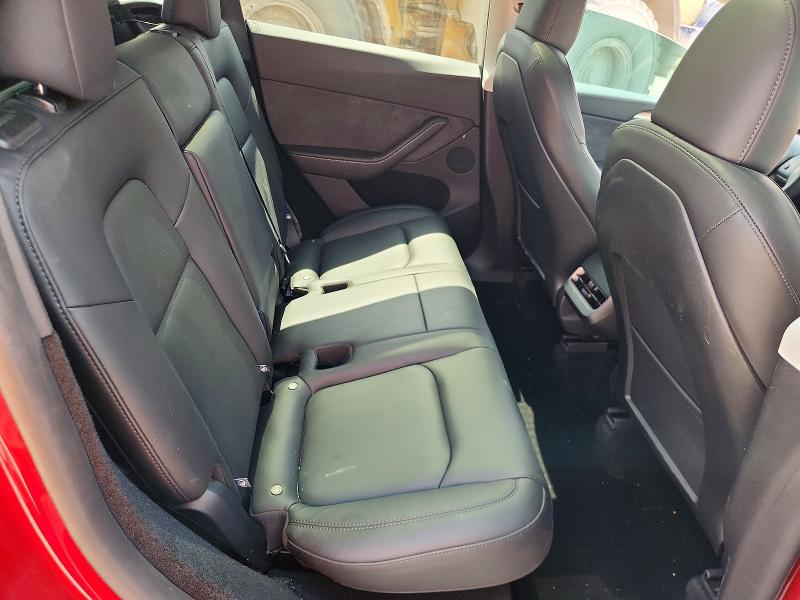 61634546 :رقم المزاد ، 7SAYGDED6RA318267 vin ، 2024 Tesla Model Y مزاد بيع