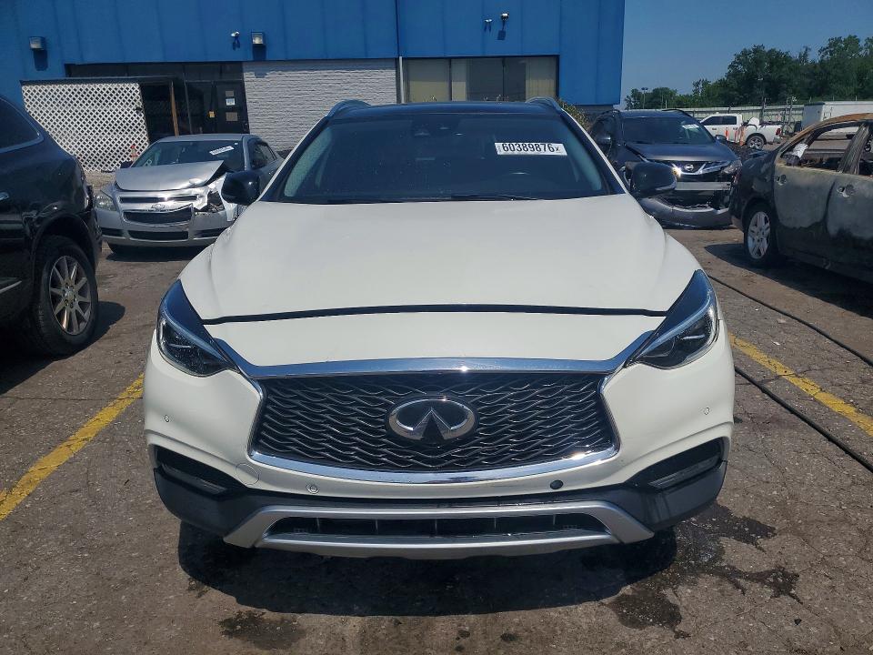 60389876 :رقم المزاد ، SJKCH5CR0HA031250 vin ، 2017 Infiniti Qx30 مزاد بيع