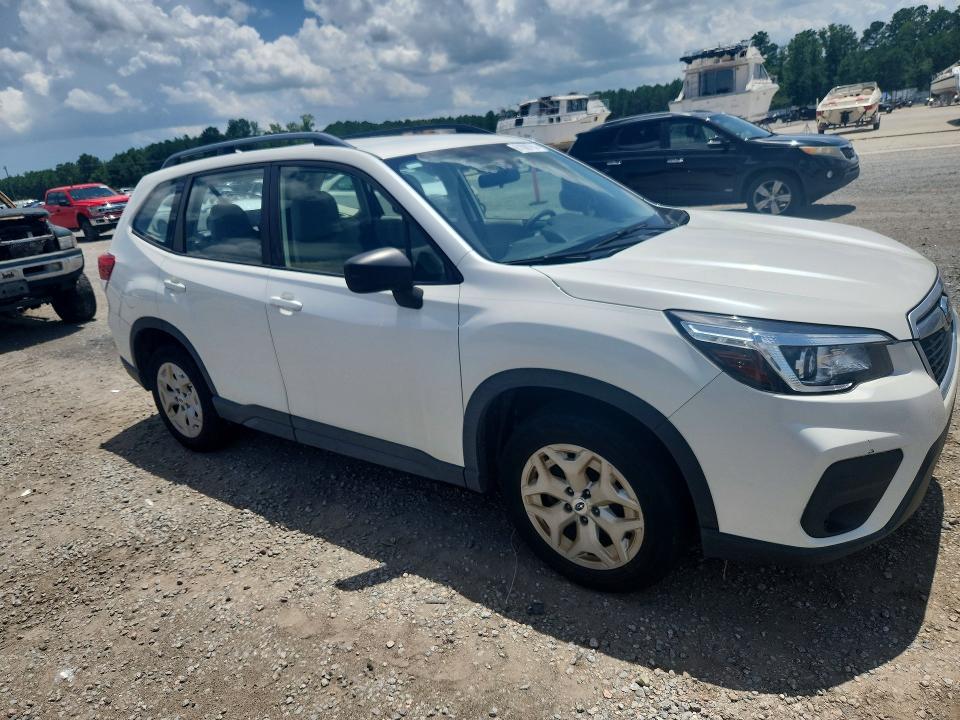 61086756 :رقم المزاد ، JF2SKADC6LH484745 vin ، 2020 Subaru Forester مزاد بيع