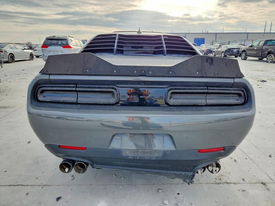 Продаж на аукціоні авто 2023 Dodge Challenger, vin: 2C3CDZBT7PH668465, номер лоту: 61642016