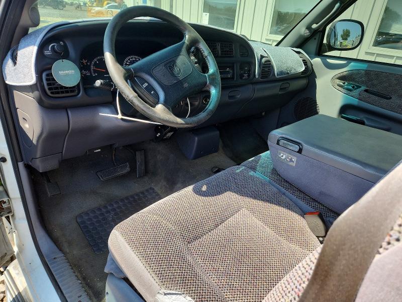 62884486 :رقم المزاد ، 1B7HC13Z5WJ102679 vin ، 1998 Dodge Ram 1500 مزاد بيع
