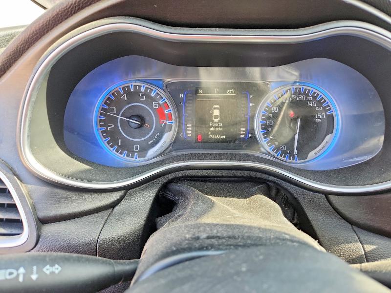 Продажа на аукционе авто 2015 Chrysler 200, vin: 1C3CCCAB3FN651239, номер лота: 97684105