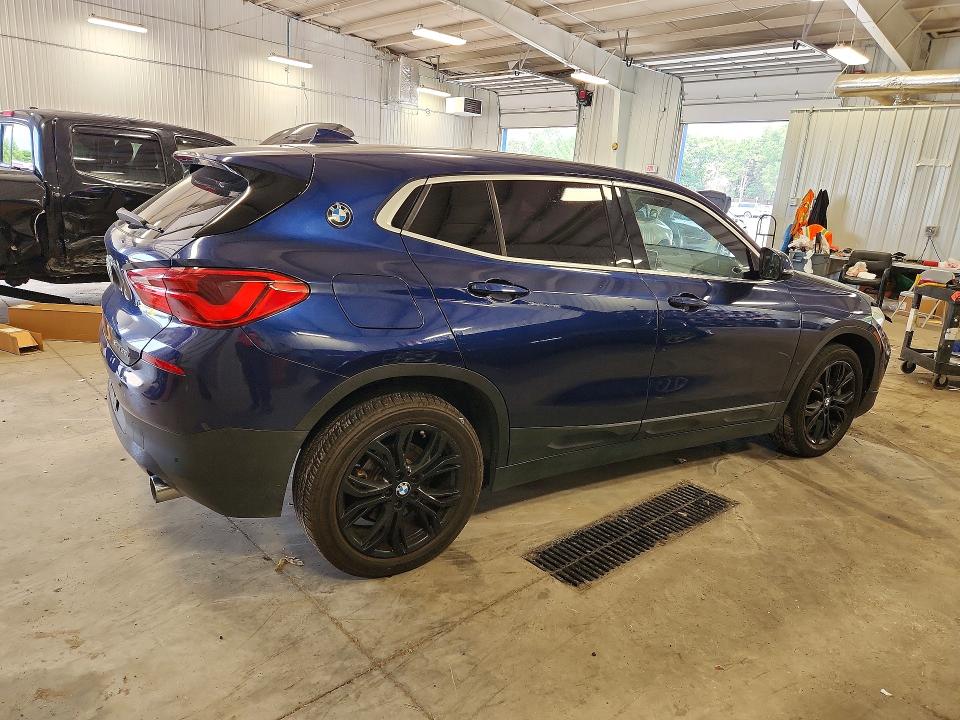 61425276 :رقم المزاد ، WBXYJ5C36JEF80254 vin ، 2018 Bmw X2 مزاد بيع