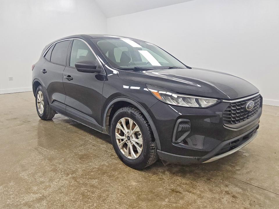 Продаж на аукціоні авто 2023 Ford Escape, vin: 1FMCU0GN4PUA46481, номер лоту: 60884796