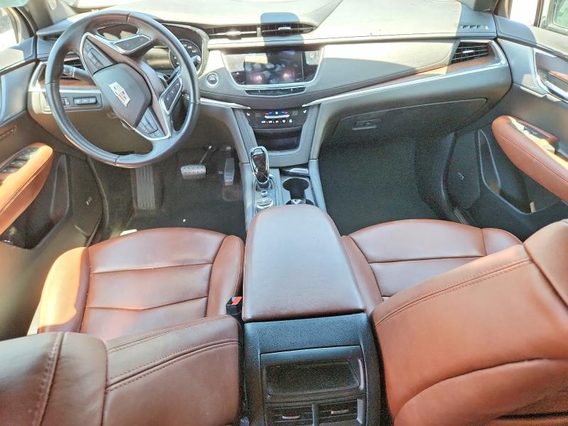 60123996 :رقم المزاد ، 1GYKNCRS5LZ205176 vin ، 2020 Cadillac Xt5 مزاد بيع