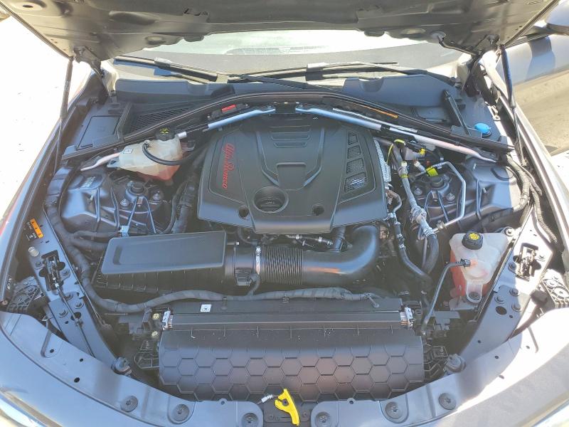 62709066 :رقم المزاد ، ZARFAEBN7J7565003 vin ، 2018 Alfa Romeo Giulia مزاد بيع