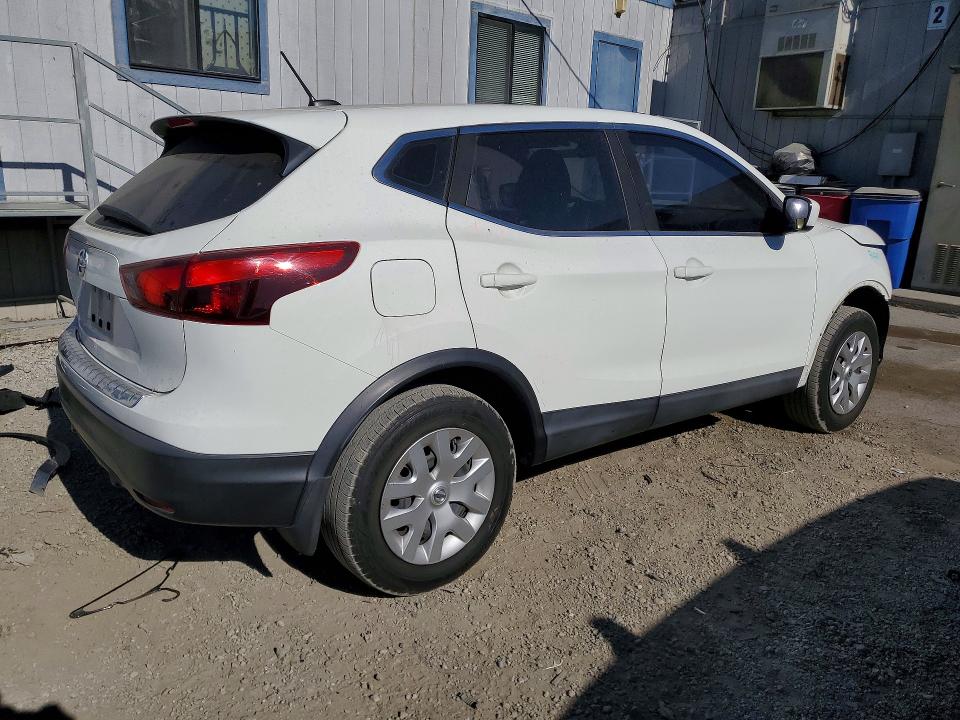 Продаж на аукціоні авто 2017 Nissan Rogue Sport, vin: JN1BJ1CP7HW008015, номер лоту: 62096306