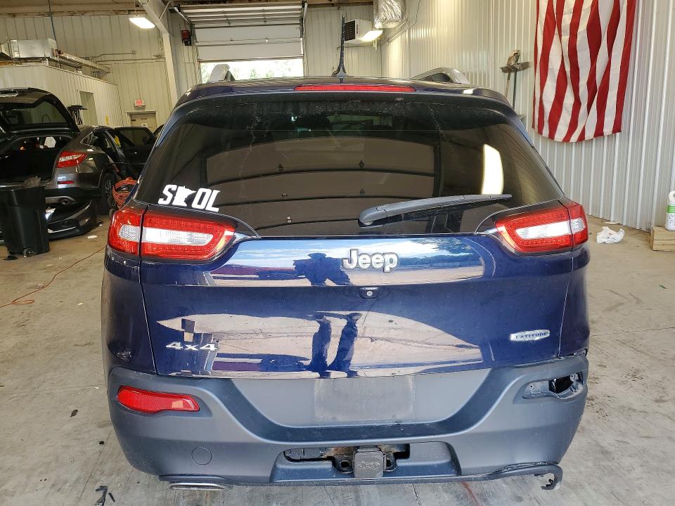 2015 Jeep Cherokee მანქანა იყიდება აუქციონზე, vin: 1C4PJMCS2FW572290, აუქციონის ნომერი: 59649606