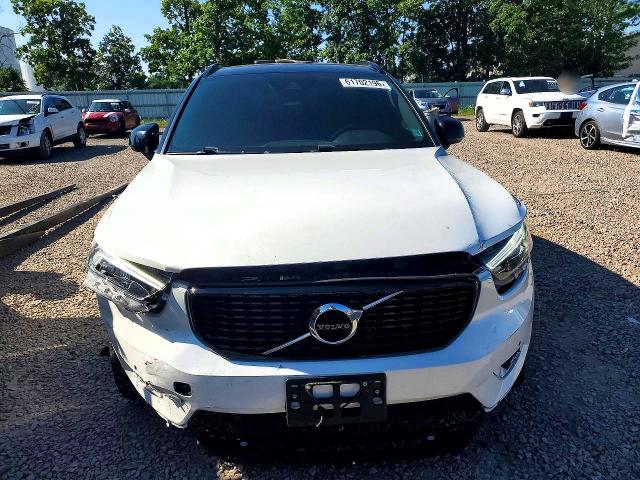 Продажа на аукционе авто 2021 Volvo Xc40, vin: YV4162UM1M2616857, номер лота: 61702196