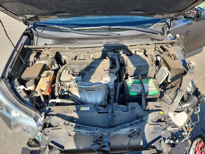 60831796 :رقم المزاد ، JTMBFREV3JJ246939 vin ، 2018 Toyota Rav4 مزاد بيع
