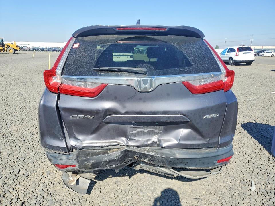 63415026 :رقم المزاد ، 2HKRW2H85HH607568 vin ، 2017 Honda Cr-v مزاد بيع