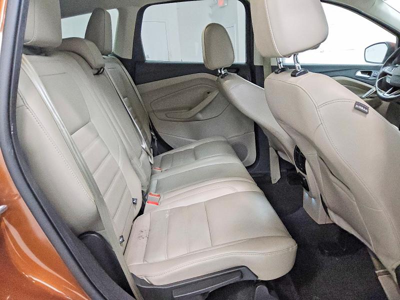 61980706 :رقم المزاد ، 1FMCU9J93HUA56629 vin ، 2017 Ford Escape مزاد بيع