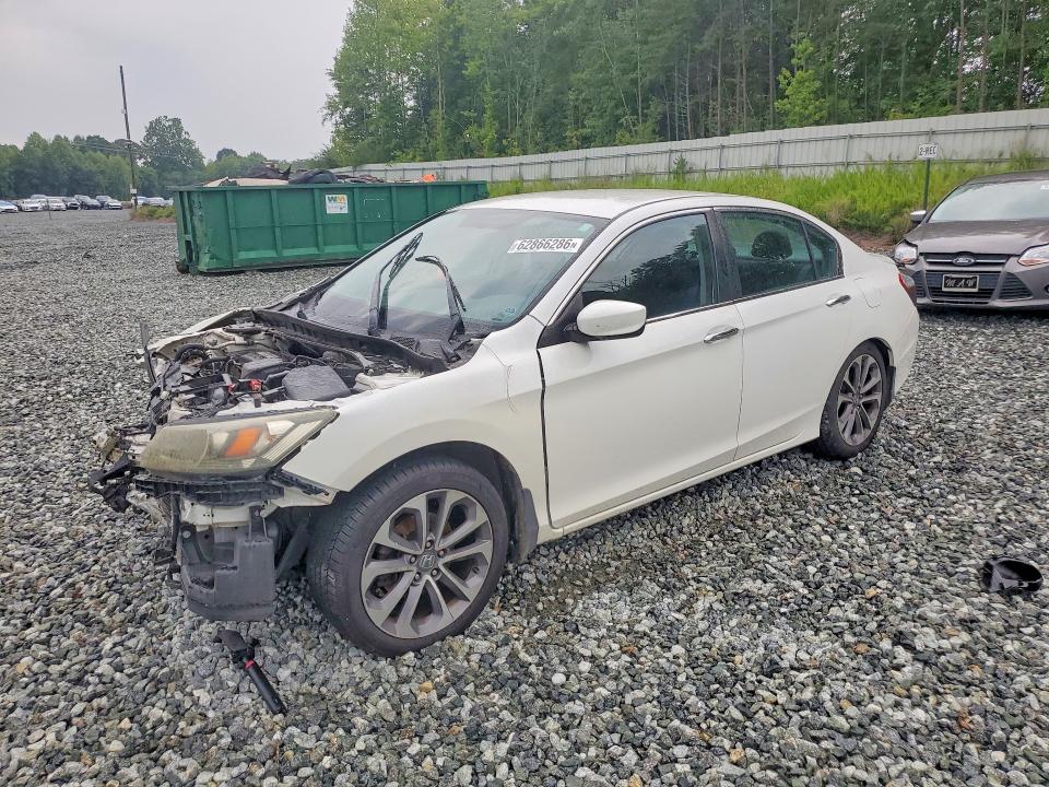 Auction sale of the 2014 Honda Accord, vin: 1HGCR2F50EA149092, lot number: 62866286