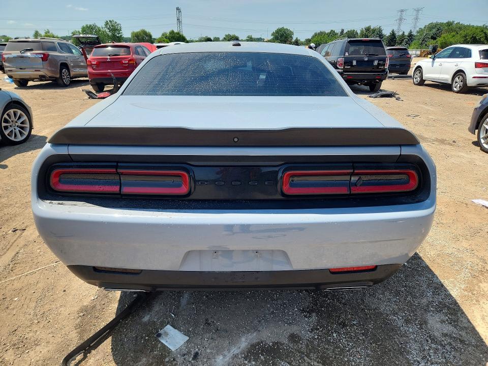 Продаж на аукціоні авто 2021 Dodge Challenger, vin: 2C3CDZBT3MH572828, номер лоту: 61133016