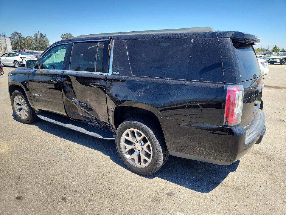60842326 :رقم المزاد ، 1GKS1GKC3FR722464 vin ، 2015 Gmc Yukon Xl مزاد بيع
