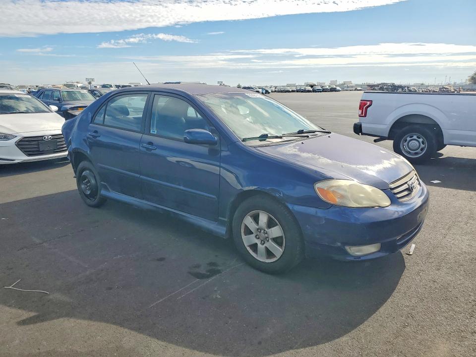 61421936 :رقم المزاد ، 1NXBR32E53Z155967 vin ، 2003 Toyota Corolla مزاد بيع