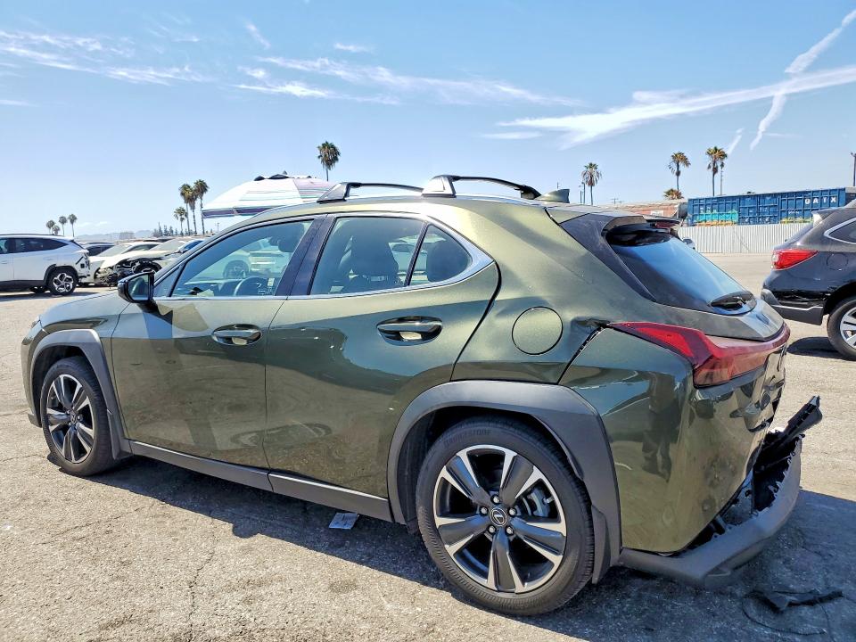 Продажа на аукционе авто 2023 Lexus Ux 250h, vin: JTHX6JBH4P2150647, номер лота: 61377356