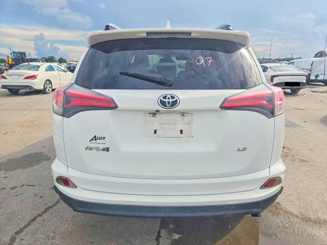 Aukcja sprzedaży 2017 Toyota Rav4, vin: JTMZFREV2HJ120502, numer aukcji: 60029756