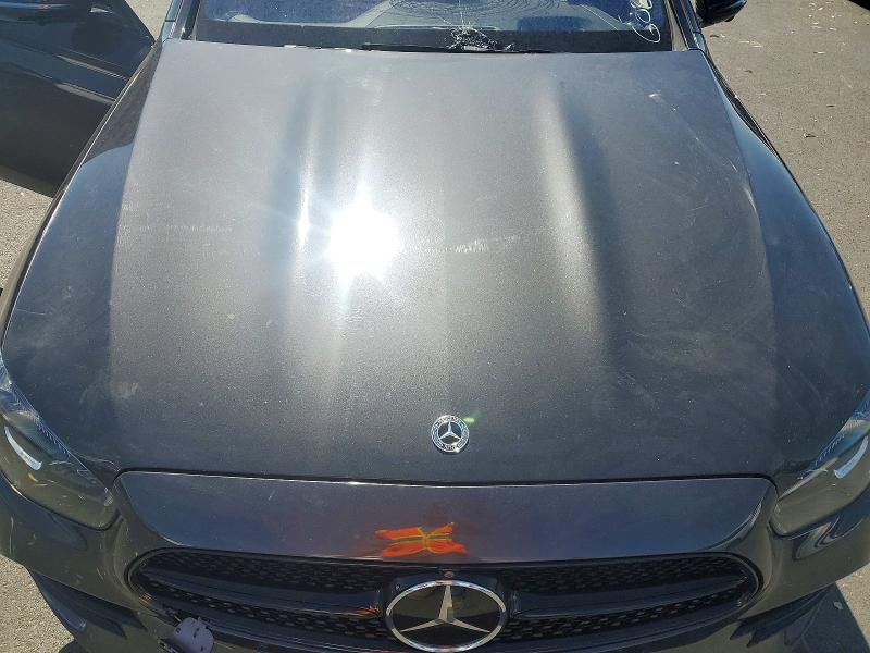 2022 Mercedes-benz E მანქანა იყიდება აუქციონზე, vin: W1KZF5KB4NB024000, აუქციონის ნომერი: 60889316