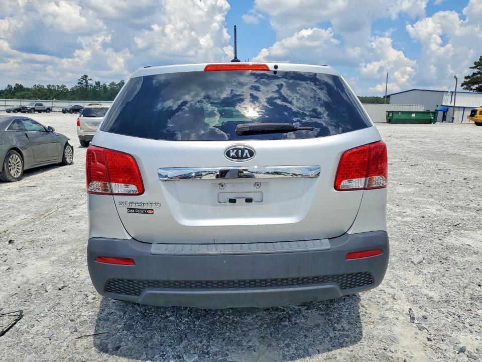 61753826 :رقم المزاد ، 5XYKT3A18DG378303 vin ، 2013 Kia Sorento مزاد بيع