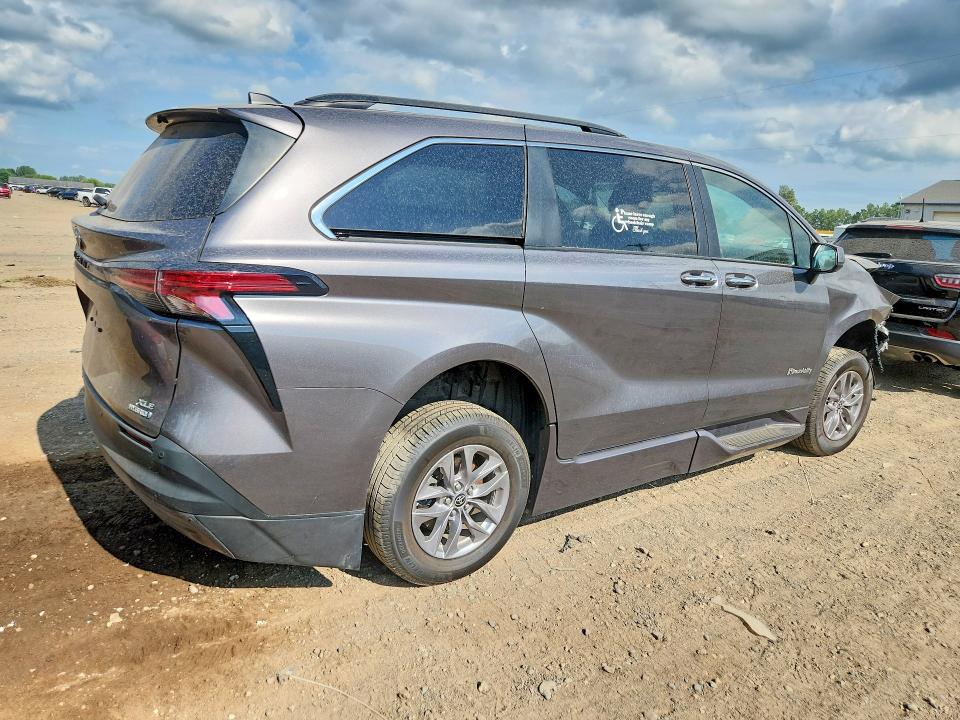 Aukcja sprzedaży 2022 Toyota Sienna, vin: 5TDJRKEC8NS123042, numer aukcji: 59330536
