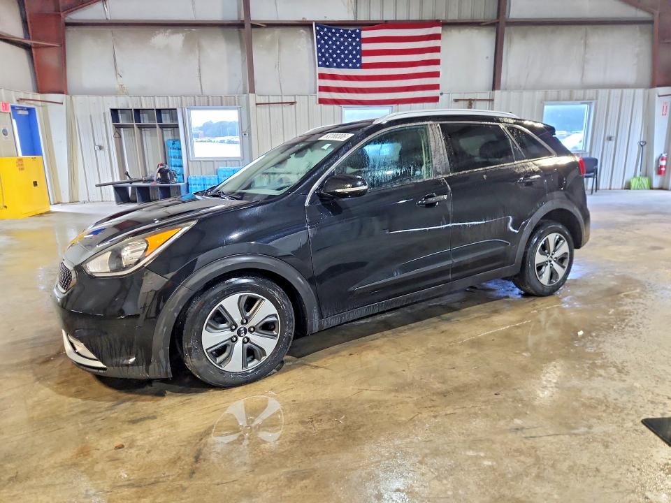 63288306 :رقم المزاد ، KNDCC3LC7H5067155 vin ، 2017 Kia Niro مزاد بيع