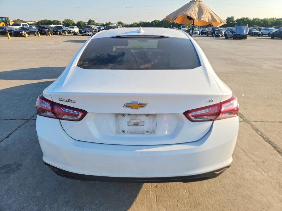 61988076 :رقم المزاد ، 1G1ZD5STXNF200932 vin ، 2022 Chevrolet Malibu مزاد بيع