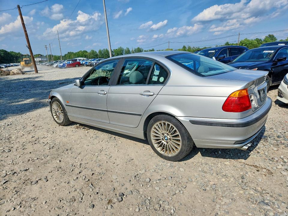 60298436 :رقم المزاد ، WBAAV53451FJ71274 vin ، 2001 Bmw 330 مزاد بيع