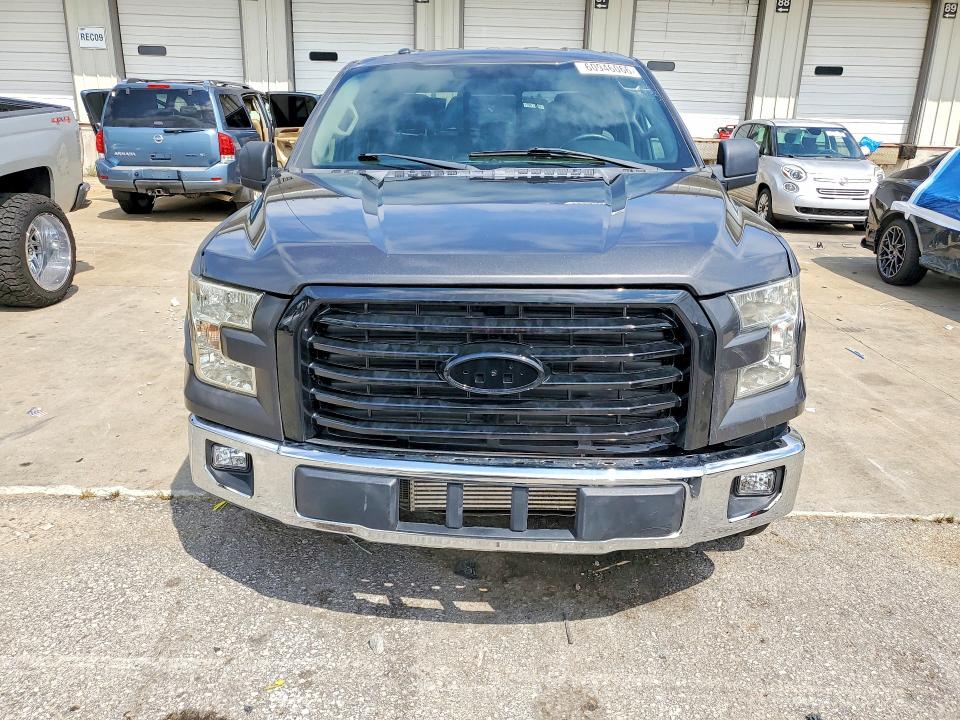 60946066 :رقم المزاد ، 1FTEW1CP2FFC31801 vin ، 2015 Ford F150 مزاد بيع
