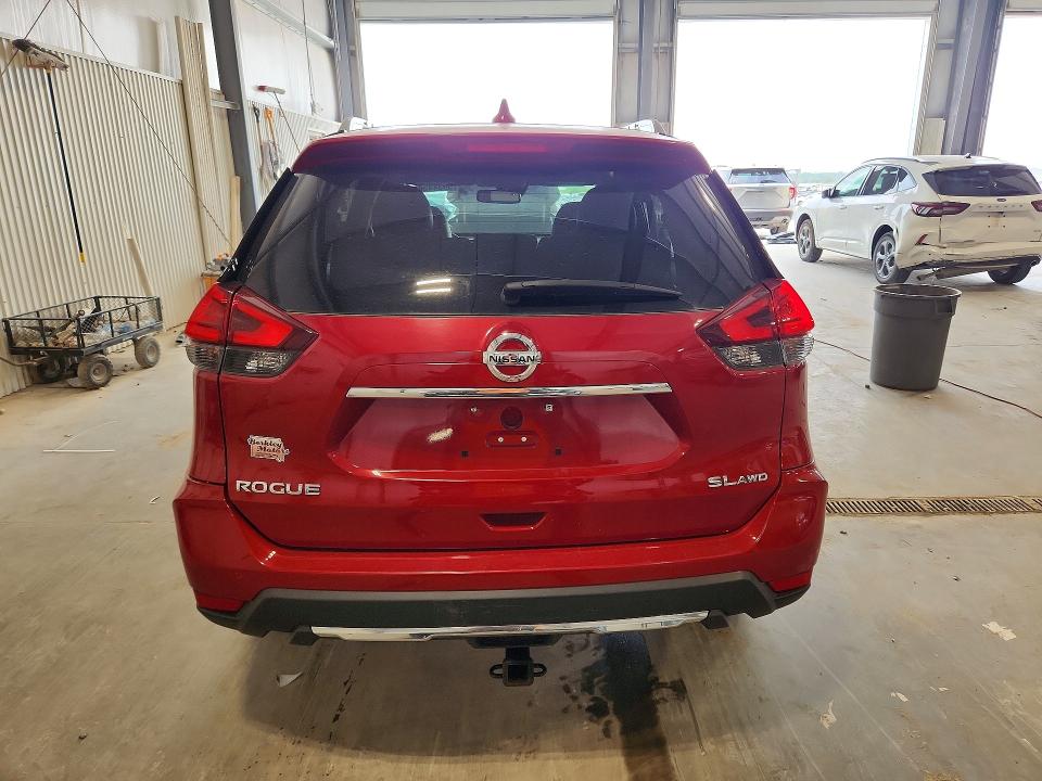 Продажа на аукционе авто 2017 Nissan Rogue, vin: 5N1AT2MV7HC782588, номер лота: 59344366