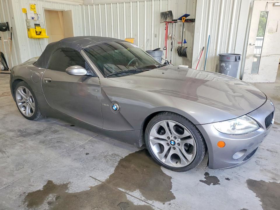 60919046 :رقم المزاد ، 4USBT53545LT28509 vin ، 2005 Bmw Z4 مزاد بيع