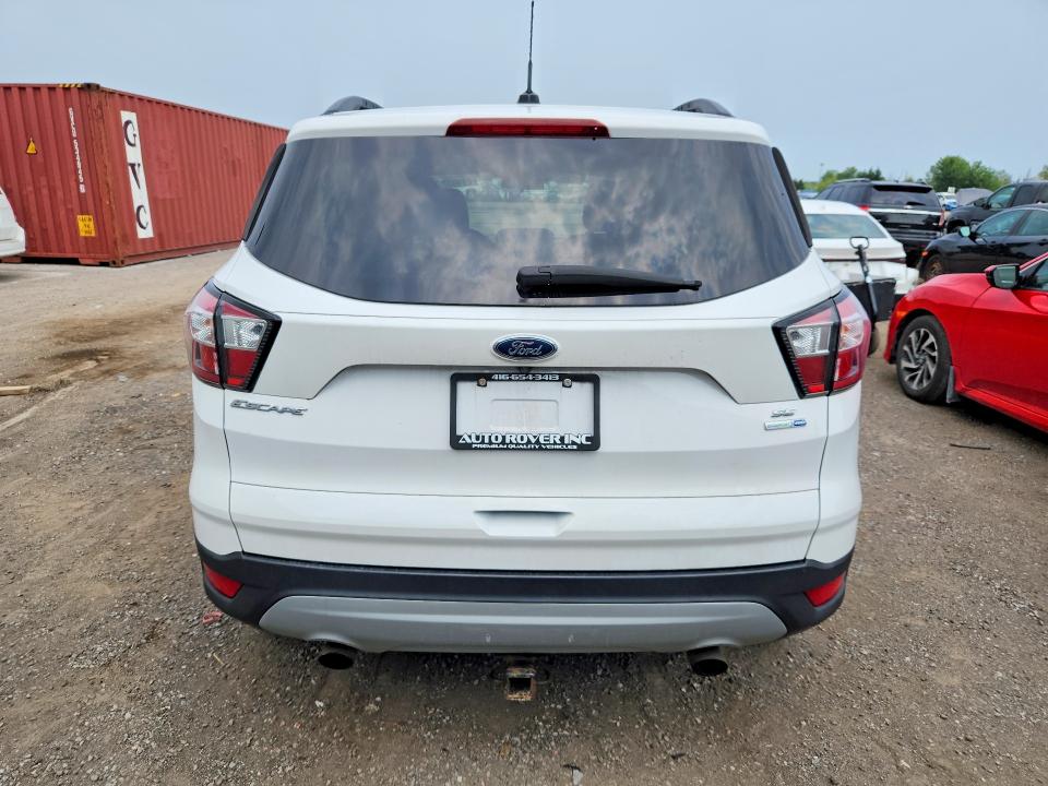 Продажа на аукционе авто 2018 Ford Escape, vin: 1FMCU9GD1JUB00421, номер лота: 61403296