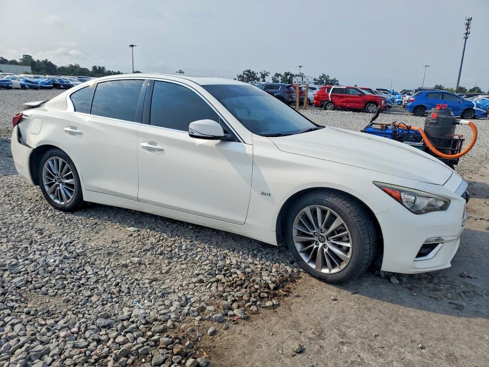2018 Infiniti Q50 მანქანა იყიდება აუქციონზე, vin: JN1EV7AP6JM360513, აუქციონის ნომერი: 63366076