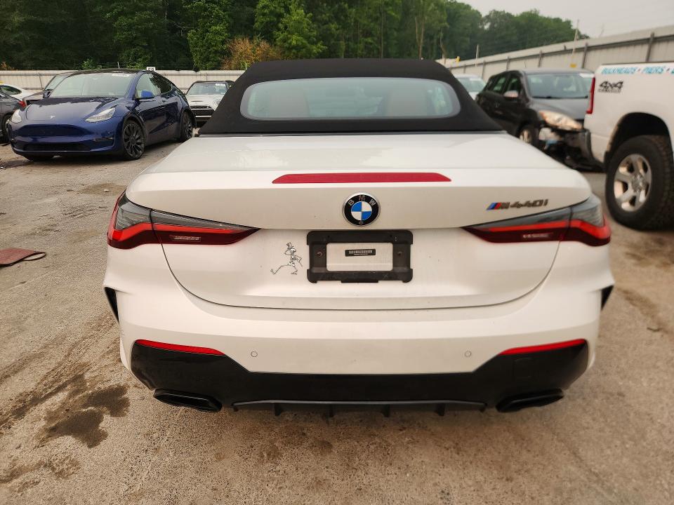 61332936 :رقم المزاد ، WBA53AT03MCH02364 vin ، 2021 Bmw M440i مزاد بيع