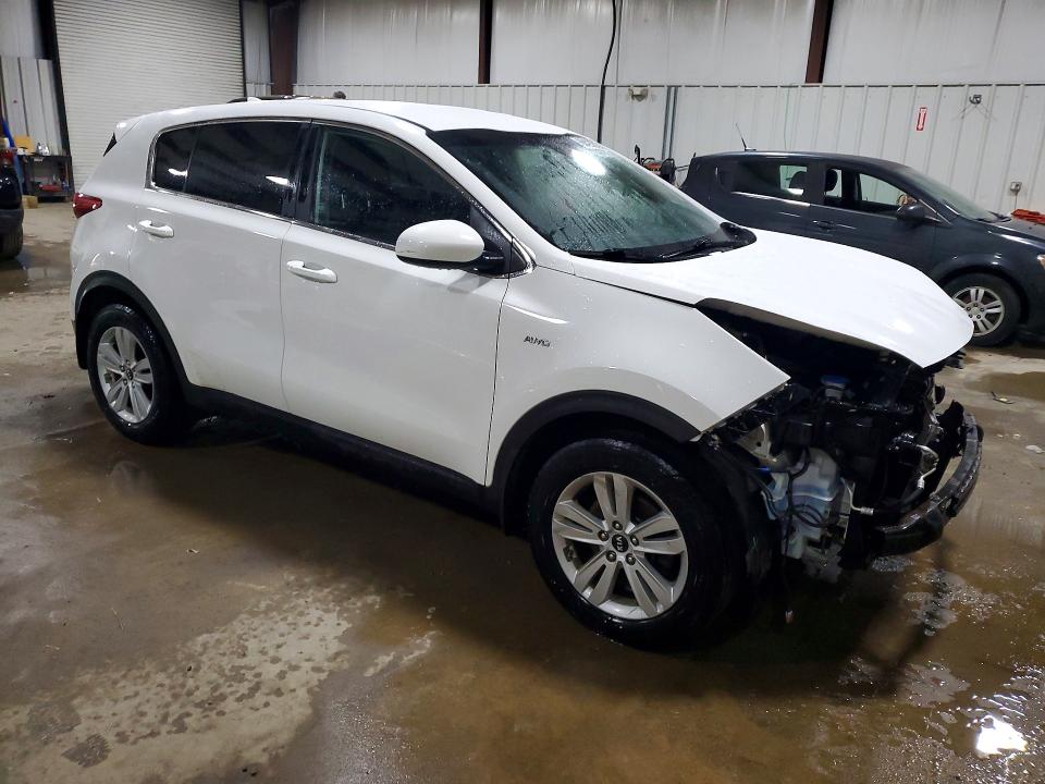 Продажа на аукционе авто 2017 Kia Sportage, vin: KNDPMCAC2H7041150, номер лота: 60428216