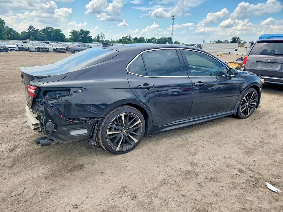 Продаж на аукціоні авто 2020 Toyota Camry, vin: 4T1K61AKXLU935144, номер лоту: 59775906