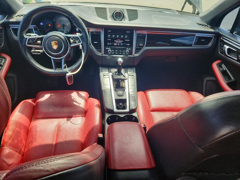 59913356 :رقم المزاد ، WP1AB2A51HLB14120 vin ، 2017 Porsche Macan مزاد بيع