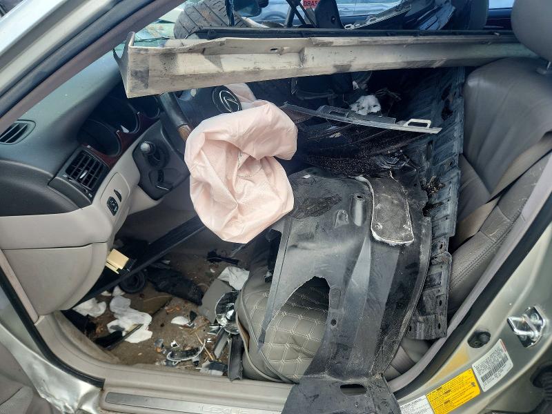 2002 Lexus Es მანქანა იყიდება აუქციონზე, vin: JTHBF30G820016762, აუქციონის ნომერი: 62693996
