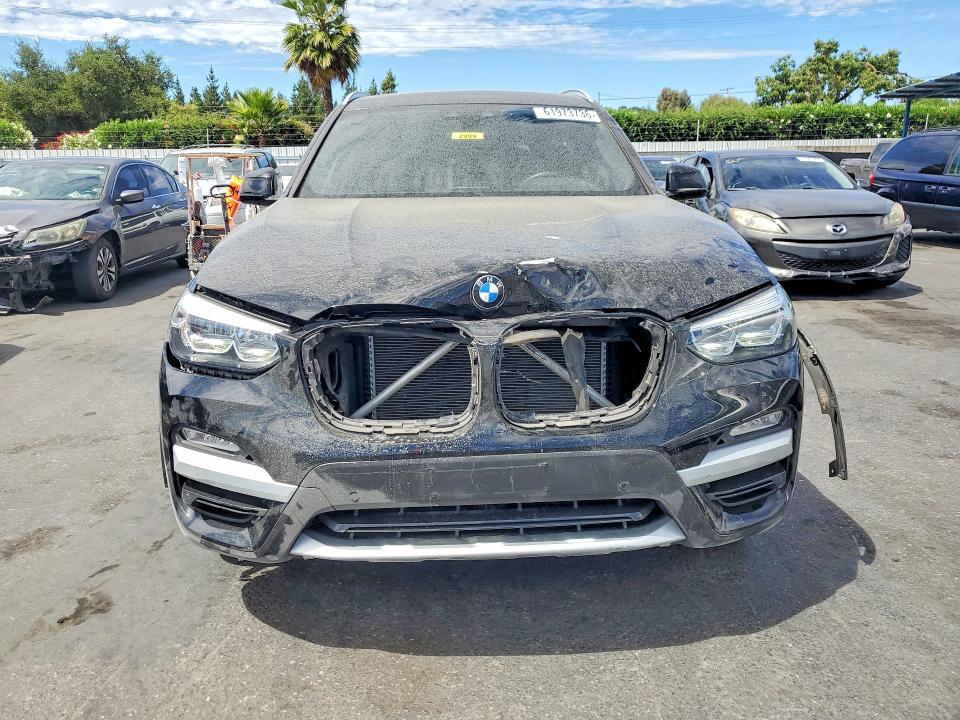 61973736 :رقم المزاد ، 5UXTR7C50KLF23962 vin ، 2019 Bmw X3 مزاد بيع